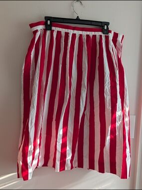 Bold Red & White Stripe Skirt – Stretch Waist Retro Look